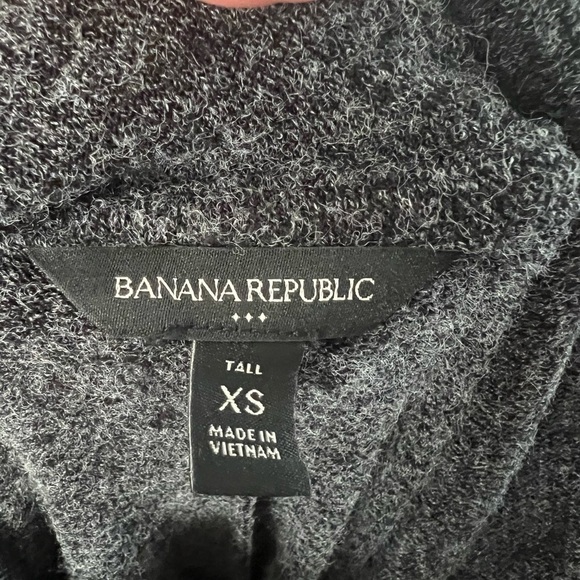7 for $30 Banana Republic Knit Dress - Picture 6 of 9